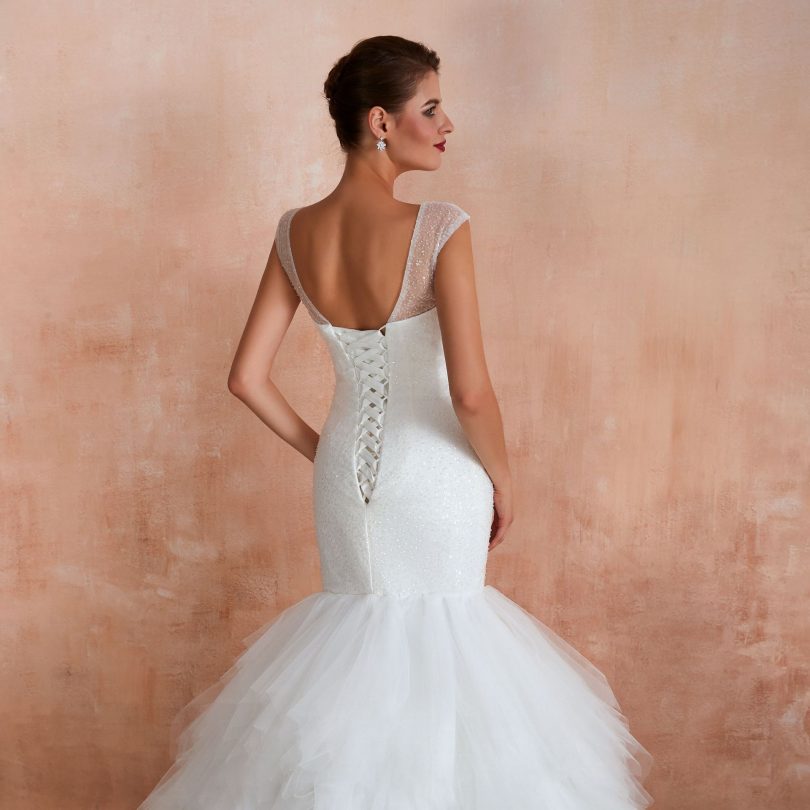 New Fishtail Skirt Wedding Dress - Image 3